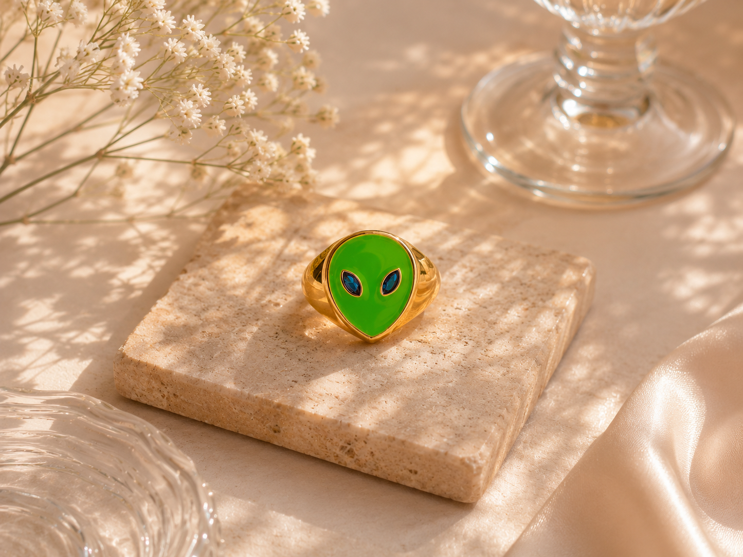 Little Alien Ring