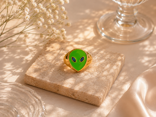 Little Alien Ring