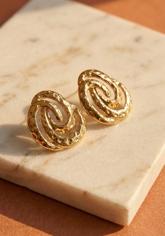 Swirl Studs